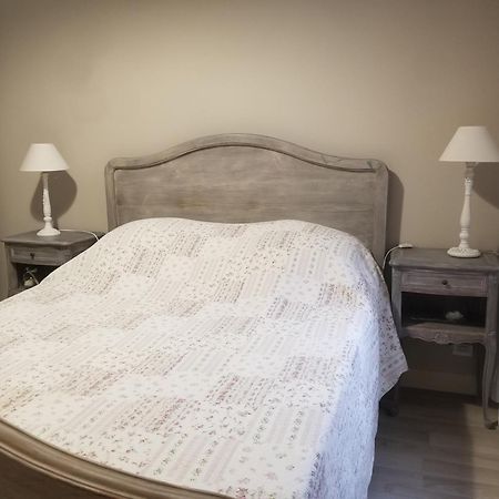 Joli T2 De 40M² A Louer A Le Muy Apartment Luaran gambar