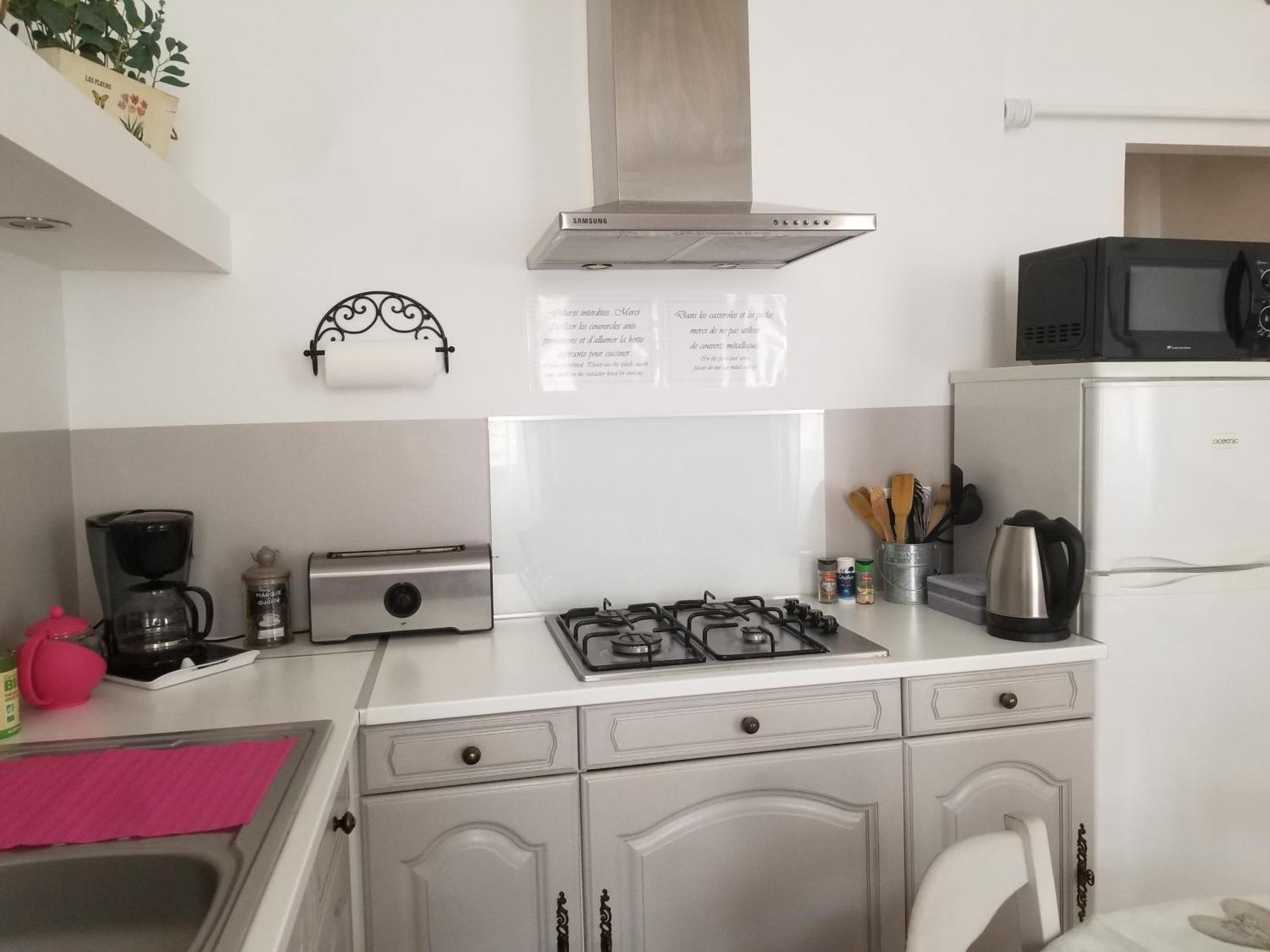 Joli T2 De 40M² A Louer A Le Muy Apartment Luaran gambar